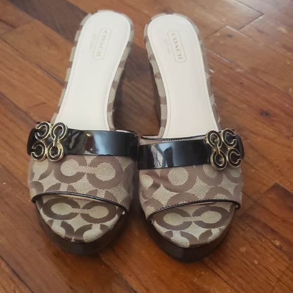Coach wedges - Picture 1 of 4
